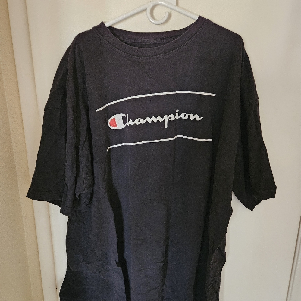 5xl black champion t- shirt
